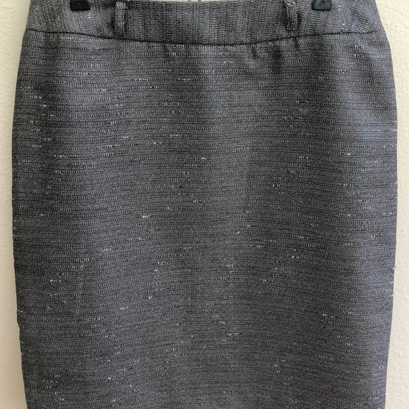Silver metallic lined size 6 pencil skirt - Picture 1 of 6